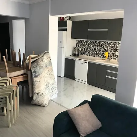 Appartement Icindeki *